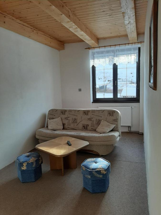 Apartmány-Zámecký Restaurant Jindrichovice Exteriér fotografie